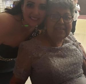 Meet your Posher, Kendra